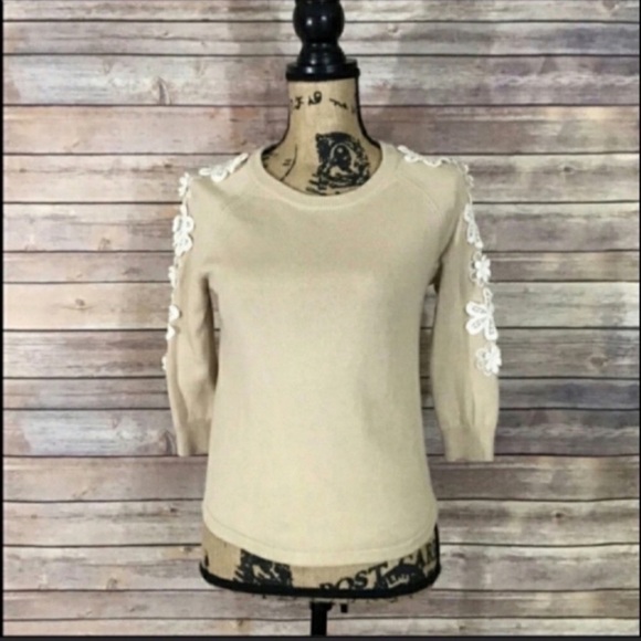 Tan Embellished Floral Embroidered Top XXS - Picture 3 of 6
